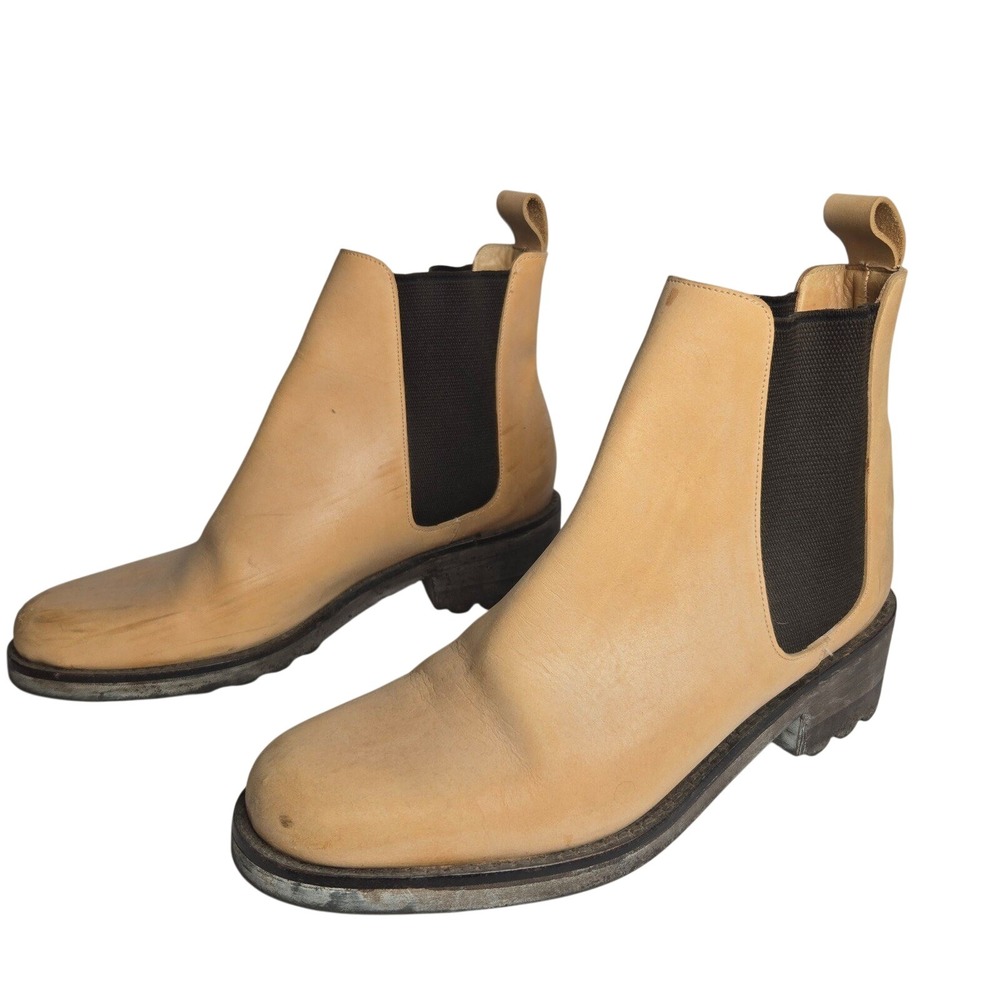 Robert Clergerie Chelsea Beige Size 8 Rustic Leather Platform Distressed‎ Boots